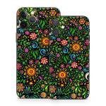 Nature Ditzy iPhone 12 Series Skin