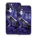Wolf iPhone 12 Series Skin