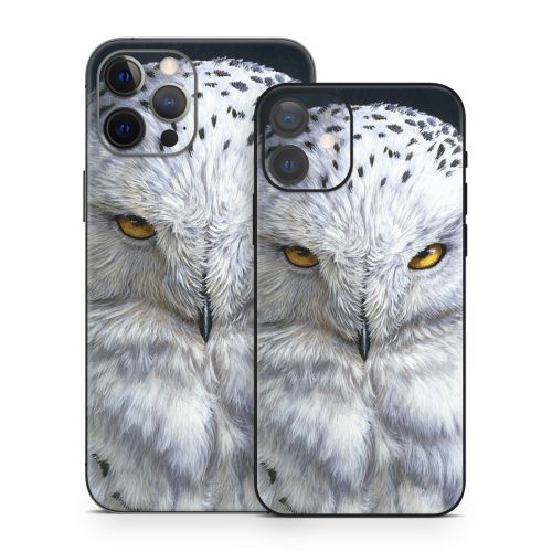 Snowy Owl iPhone 12 Series Skin
