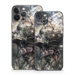 Coma iPhone 13 Series Skin