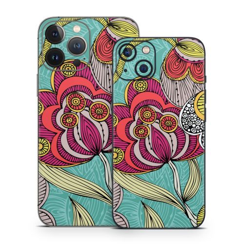 Beatriz iPhone 13 Series Skin