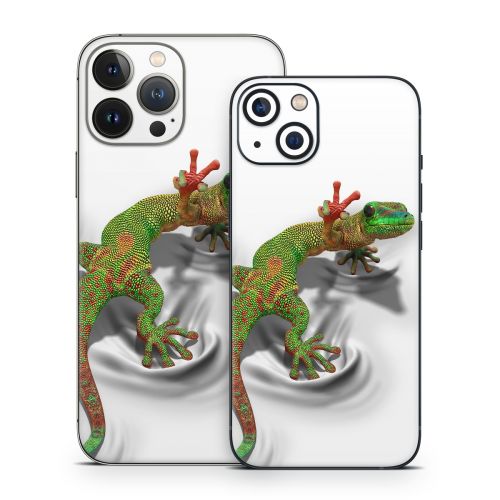 Gecko iPhone 13 Skin
