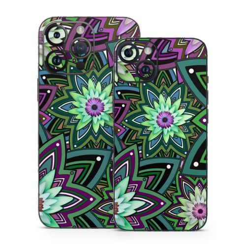 Daisy Trippin iPhone 14 Series Skin