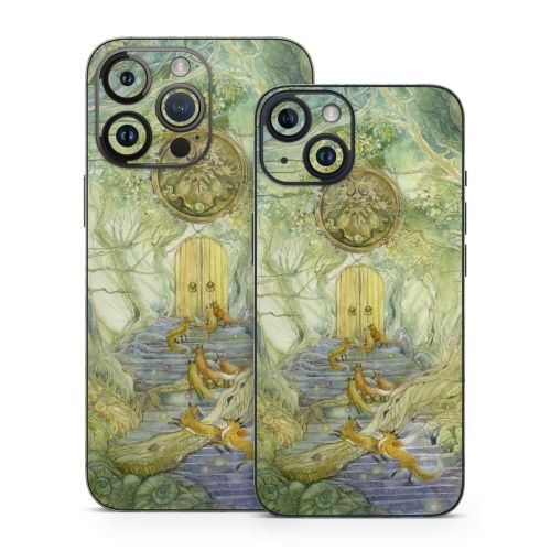 Green Gate iPhone 14 Series Skin