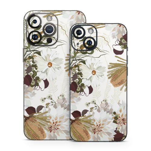 Juliette Charm iPhone 14 Series Skin