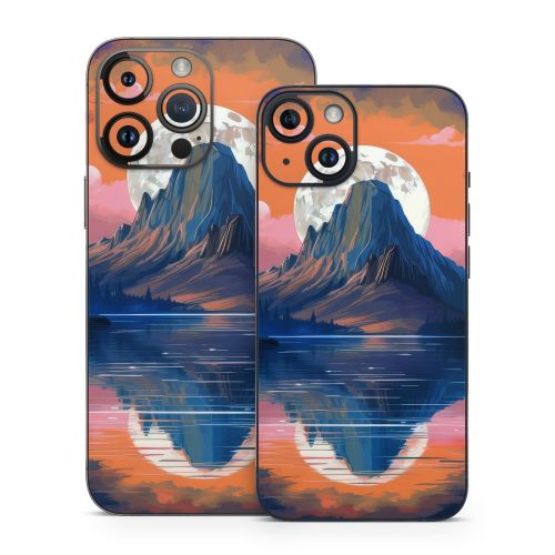 Mountain Moonrise iPhone 14 Series Skin
