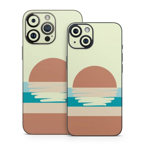 Ocean Sunset iPhone 14 Series Skin