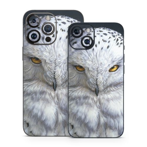 Snowy Owl iPhone 14 Series Skin