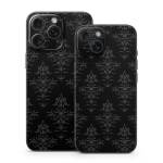 Deadly Nightshade iPhone 15 Series Skin