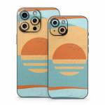 Retro Sunset iPhone 15 Series Skin