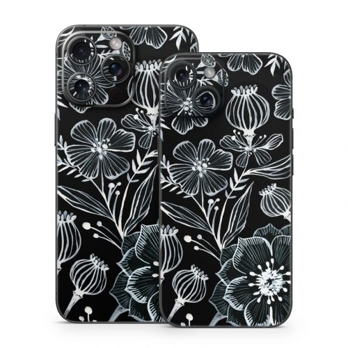 Botanika iPhone 15 Series Skin