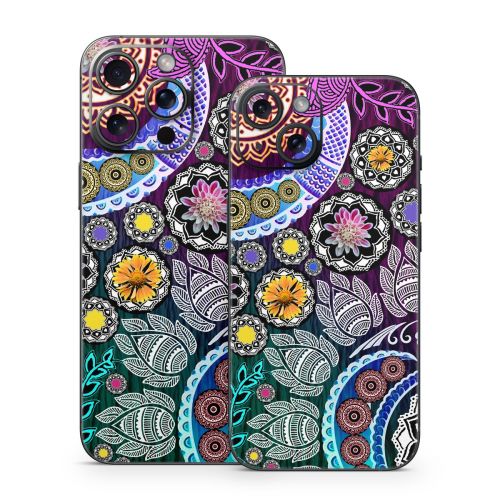 Mehndi Garden iPhone 15 Series Skin