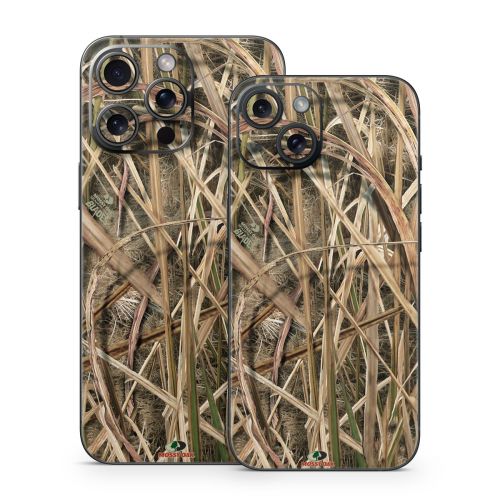 Shadow Grass Blades iPhone 15 Series Skin