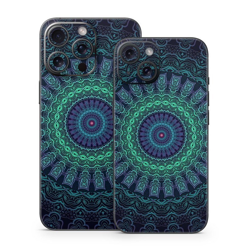 iPhone 15 Series Skin design of Colorfulness, Blue, Green, Pattern, Teal, Turquoise, Art, Electric Blue, Aqua, Circle, Majorelle Blue, Visual Arts, Fractal Art, Design, Symmetry, Psychedelic Art, Graphics, Kaleidoscope, Motif, with black, green, red colors