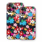 Flower Field iPhone 16 Series Skin