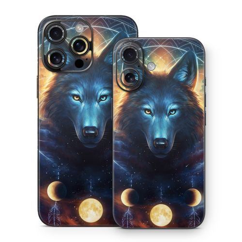 Dreamcatcher Wolf iPhone 16 Series Skin