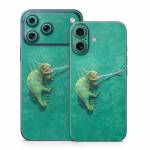 Iguana iPhone 17 Series Skin