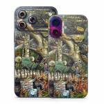 Mantis Mundi iPhone 17 Series Skin