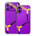 The DeeTee iPhone 17 Series Skin