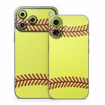 Softball iPhone 17 Series Skin