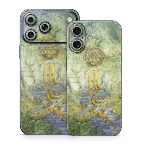 Green Gate iPhone 17 Series Skin