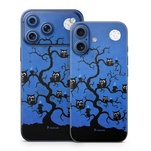 Internet Cafe iPhone 17 Series Skin