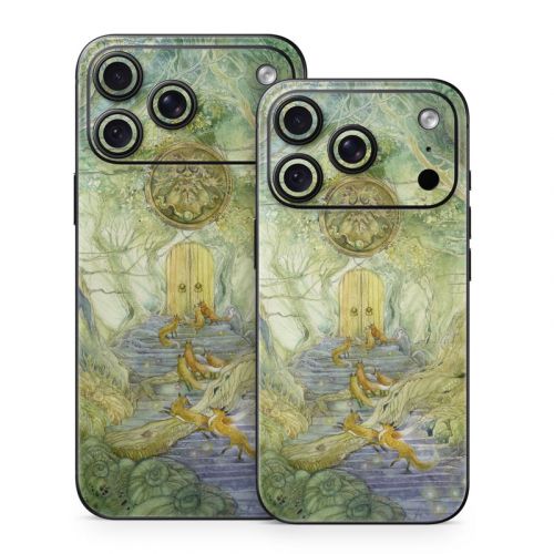 Green Gate iPhone 18 Series Skin