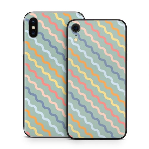 Wavy Diagonal Lines iPhone X Series Skin