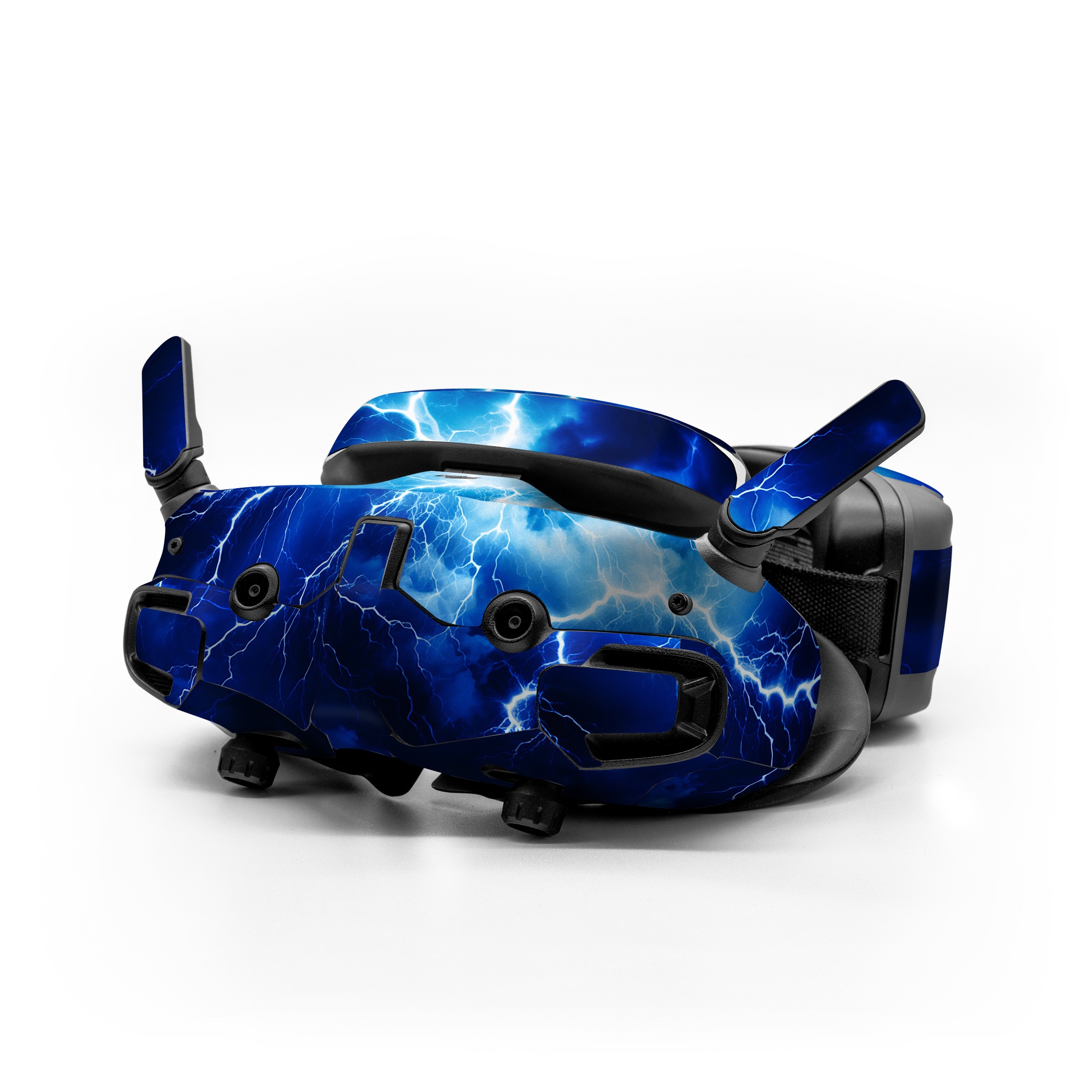 DJI Goggles 3 Skin design of Thunder, Sky, Atmosphere, Daytime, Cloud, Water, Lightning, Light, Azure, Natural environment, with black, blue colors