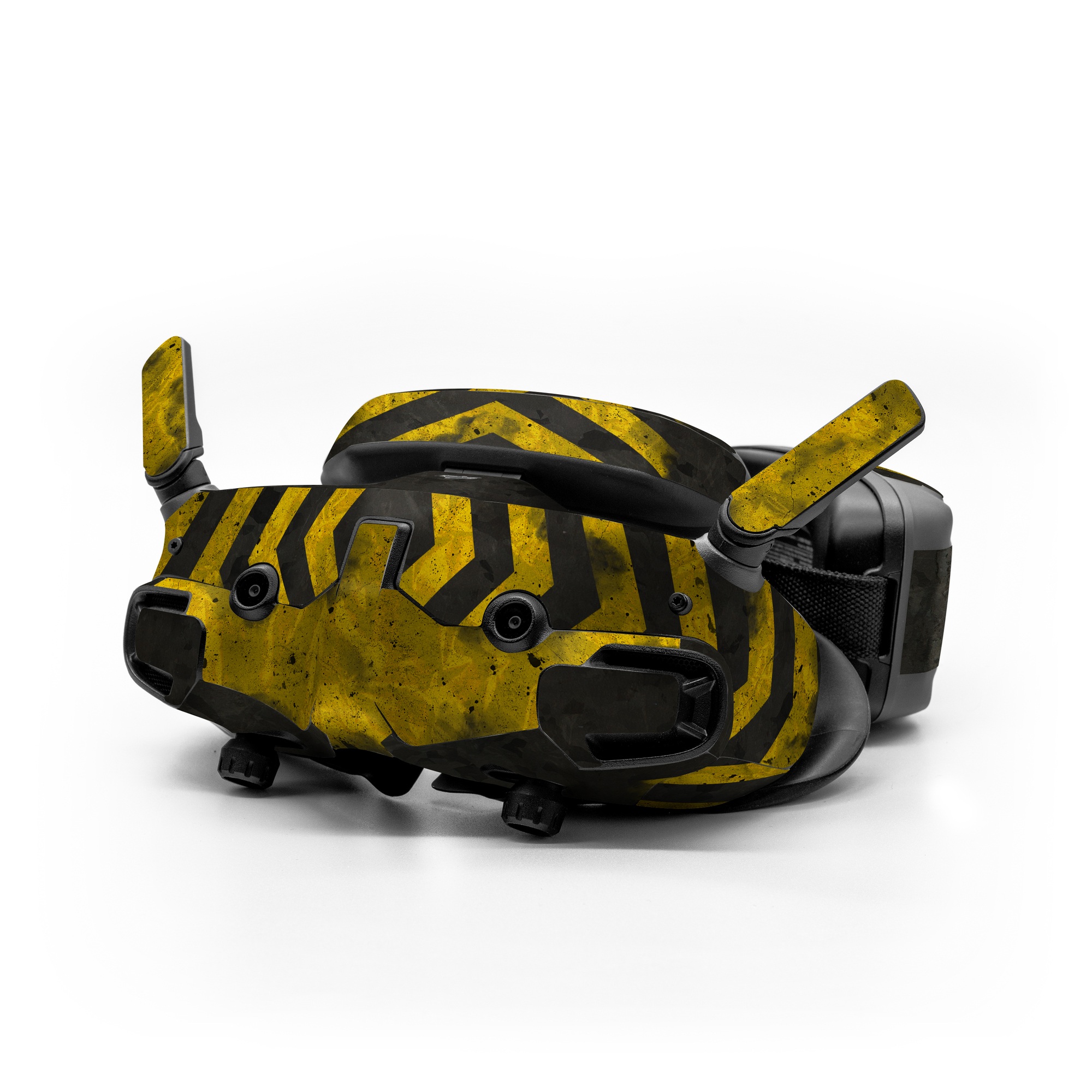 DJI Goggles 3 Skin design of Colorfulness, Road surface, Yellow, Rectangle, Asphalt, Font, Material property, Parallel, Tar, Tints and shades, with black, gray, yellow colors