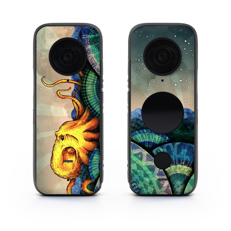 Insta360 ONE X2 Skin design of Illustration, Fractal art, Art, Cg artwork, Sky, Organism, Psychedelic art, Graphic design, Graphics, Octopus, with black, gray, blue, green, red colors