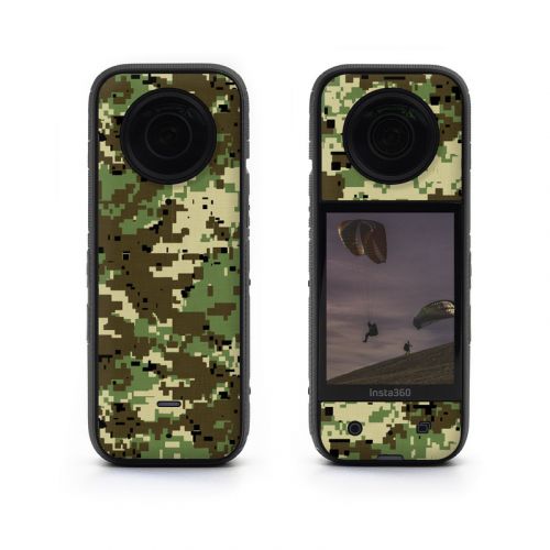 Digital Woodland Camo Insta360 X3 Skin