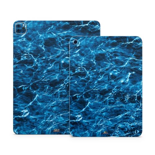 Mossy Oak Elements Agua Apple iPad Series Skin