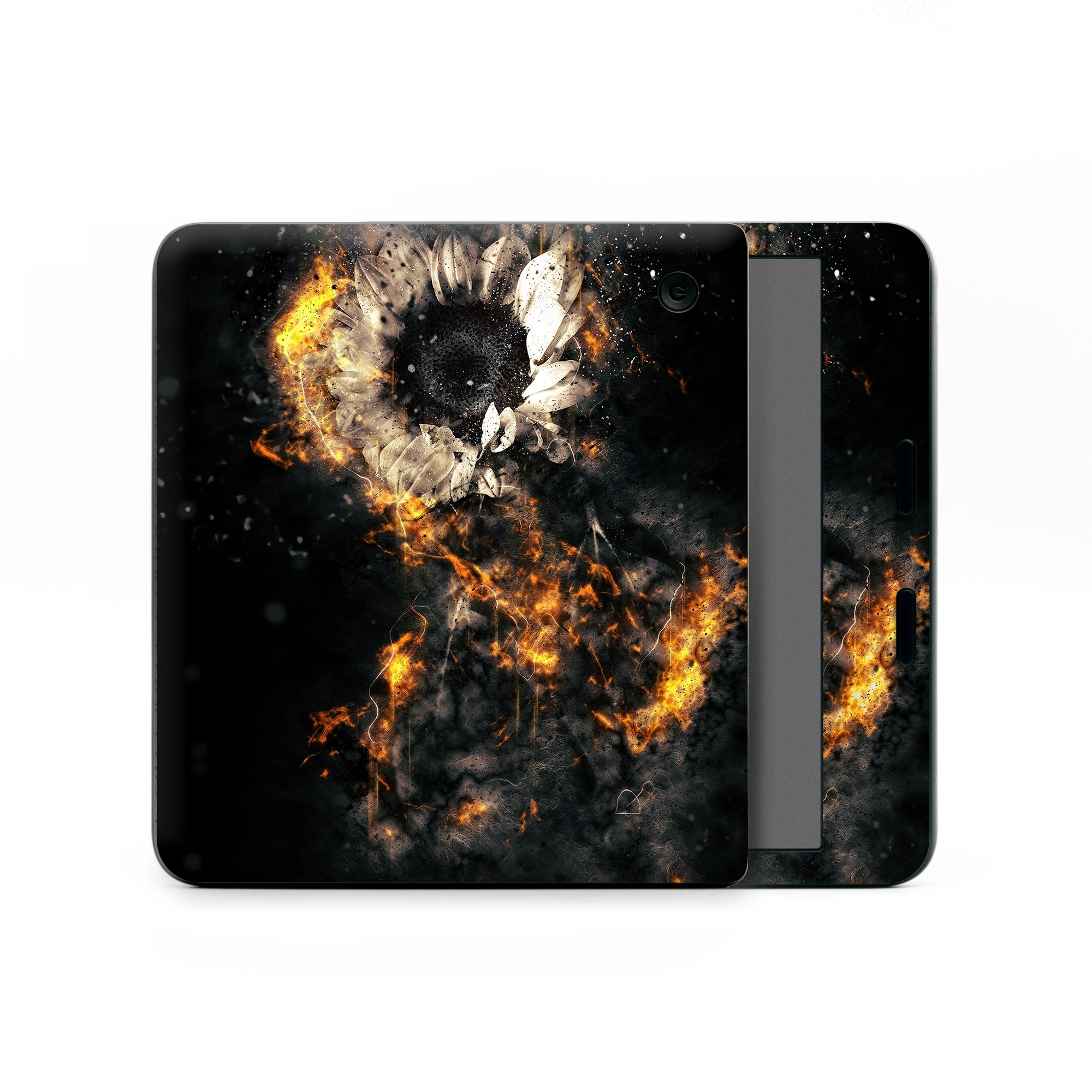 Kobo Libra Colour Skin design of Nature, Outer space, Sky, Atmosphere, Astronomical object, Space, Darkness, Astronomy, Universe, Nebula, with black, red, green, gray colors