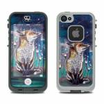 There is a Light LifeProof iPhone SE, 5s fre Case Skin