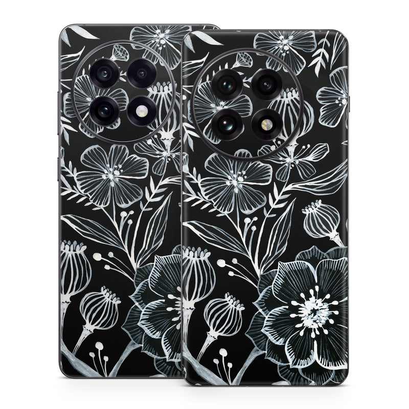 OnePlus 13 Series Skin design of Pattern, Black-and-white, Flower, Monochrome photography, Plant, Design, Monochrome, Botany, Wildflower, Visual arts, with black, white colors
