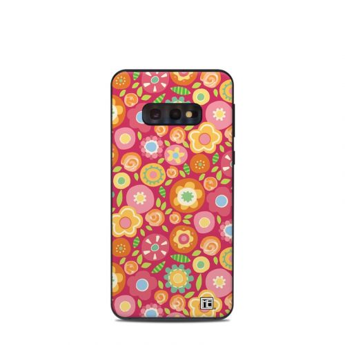 Flowers Squished Samsung Galaxy S10e Skin