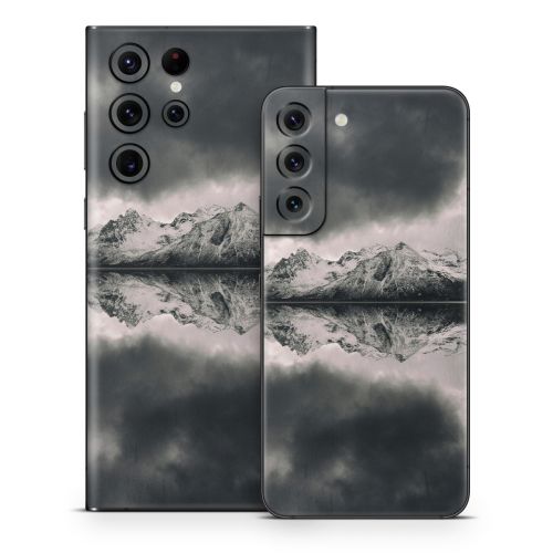 Reflecting Islands Samsung Galaxy S22 Series Skin