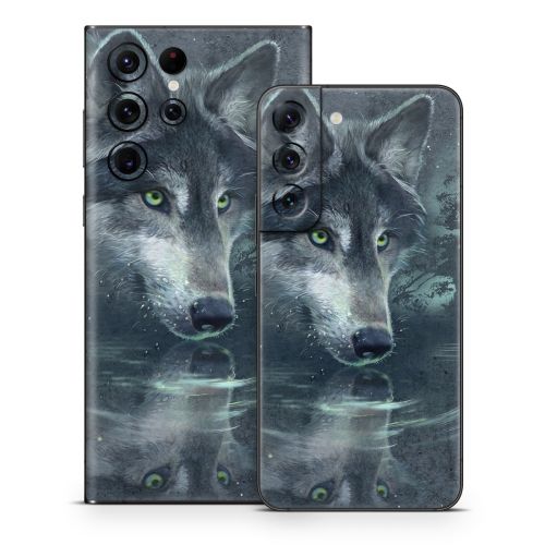 Wolf Reflection Samsung Galaxy S22 Series Skin