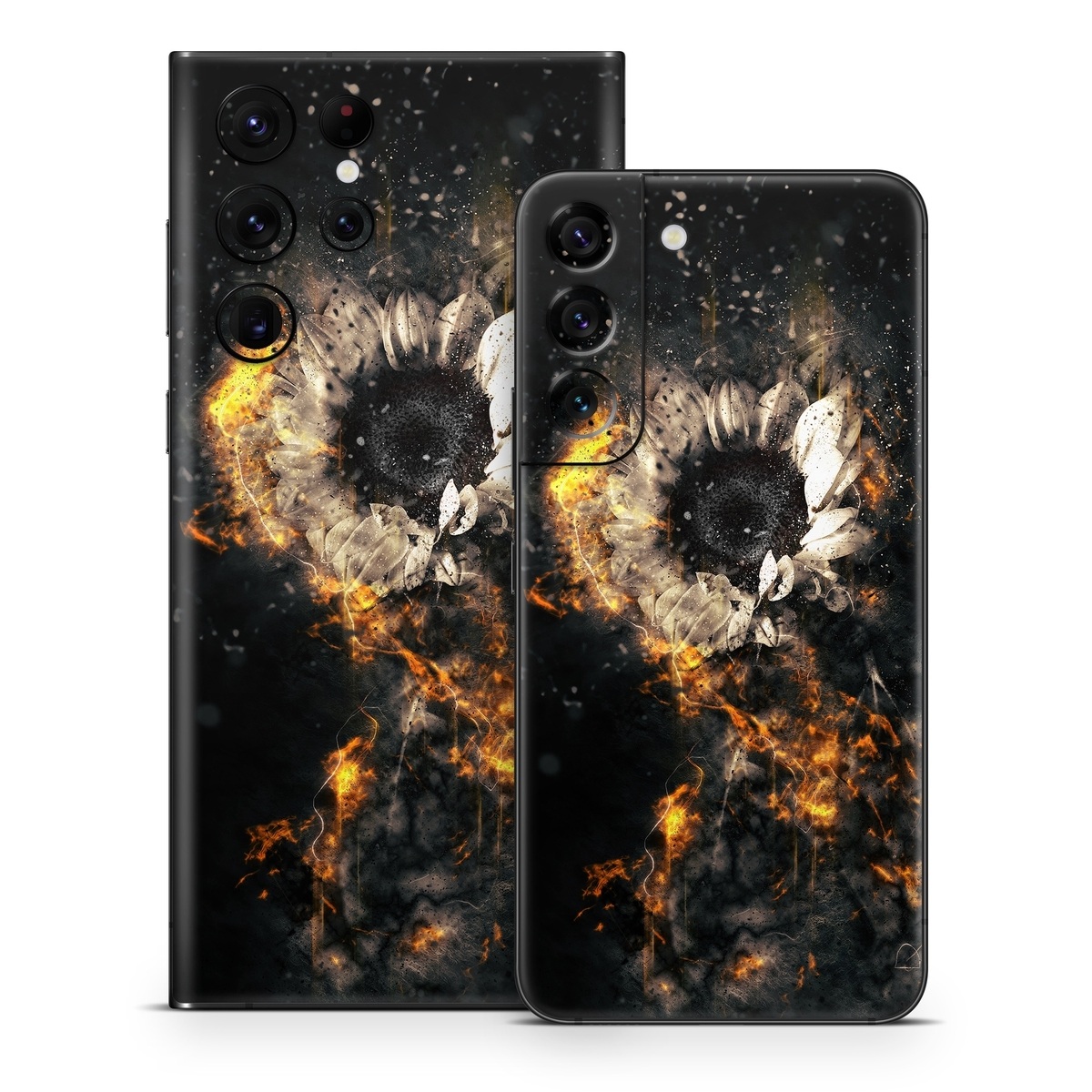 Samsung Galaxy S22 Series Skin design of Nature, Outer space, Sky, Atmosphere, Astronomical object, Space, Darkness, Astronomy, Universe, Nebula, with black, red, green, gray colors