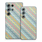 Wavy Diagonal Lines Samsung Galaxy S25 Series Skin