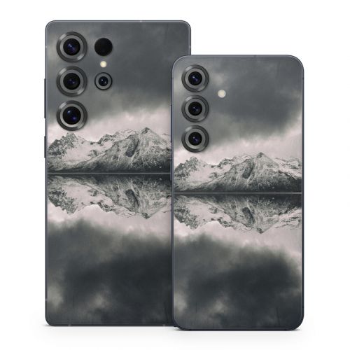 Reflecting Islands Samsung Galaxy S25 Series Skin