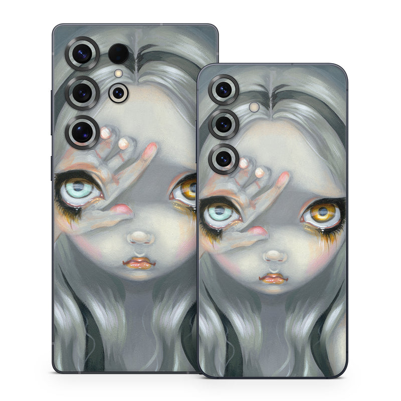 Samsung Galaxy S25 Series Skin design of Face, Head, Cg artwork, Eye, Illustration, Organ, Fictional character, Art, Iris, Darkness, with black, gray, blue, green colors
