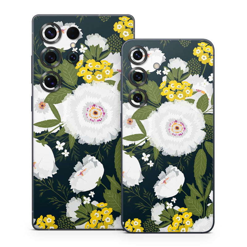 Samsung Galaxy S25 Series Skin design of Flower, Flowering plant, Plant, Petal, Daisy, mayweed, Wildflower, Floral design, Annual plant, with green, yellow, white, orange colors