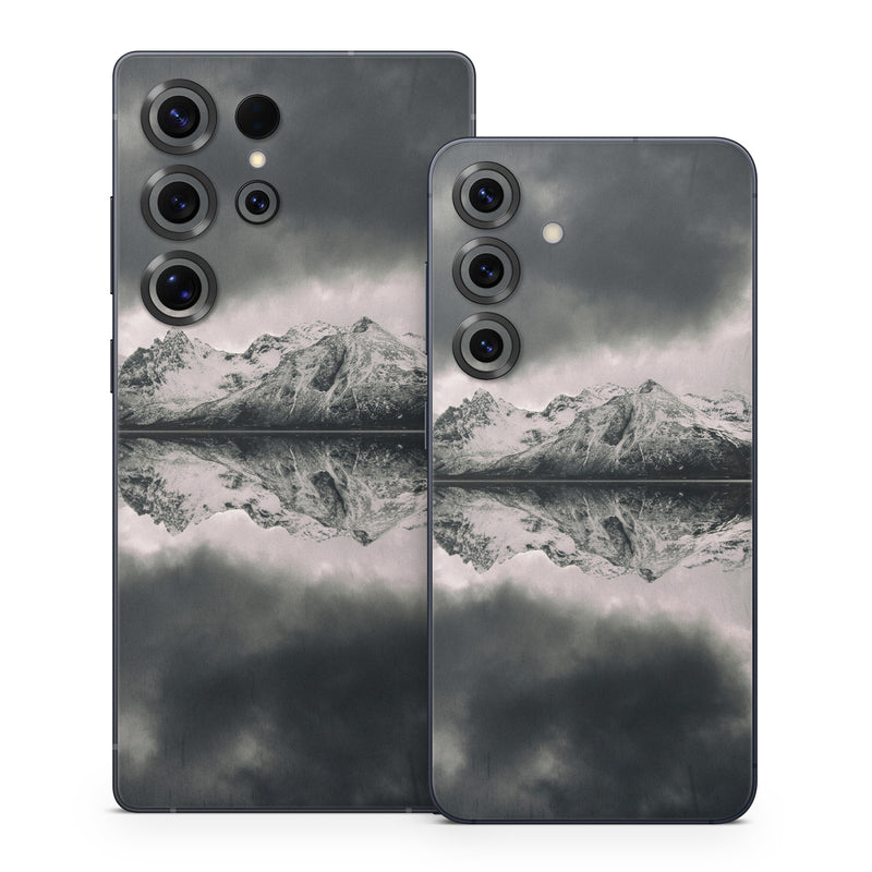 Samsung Galaxy S25 Series Skin design of Sky, Cloud, Nature, Reflection, Water, Atmospheric phenomenon, Daytime, Black-and-white, Atmosphere, Calm, with white, black, gray colors