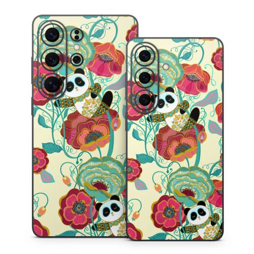 Panda Flowers Samsung Galaxy S26 Series Skin