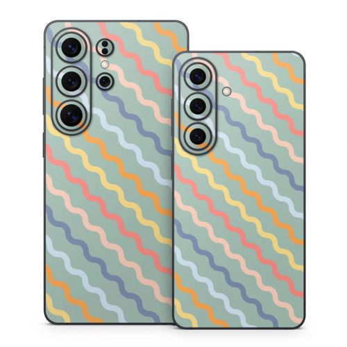 Wavy Diagonal Lines Samsung Galaxy S26 Series Skin