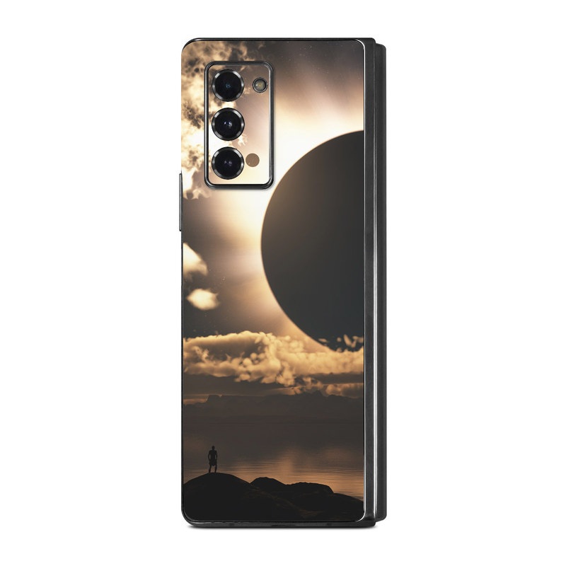 Samsung Galaxy Z Fold2 Skin design of Sky, Cloud, Daytime, Eclipse, Atmosphere, Cumulus, Sunlight, Sun, Astronomical object, Celestial event, with black, red, green, gray, pink, yellow colors