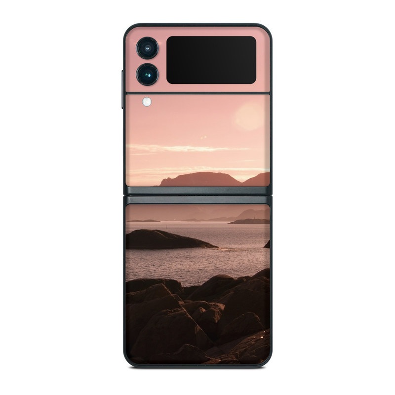 Samsung Galaxy Z Flip3 Skin design of Sky, Nature, Sea, Atmospheric phenomenon, Horizon, Natural landscape, Coast, Cloud, Morning, Calm, with gray, black, red, pink, green colors