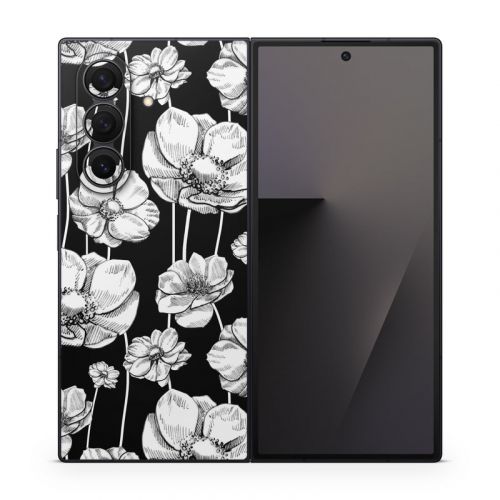Striped Blooms Samsung Galaxy Z Fold7 Skin